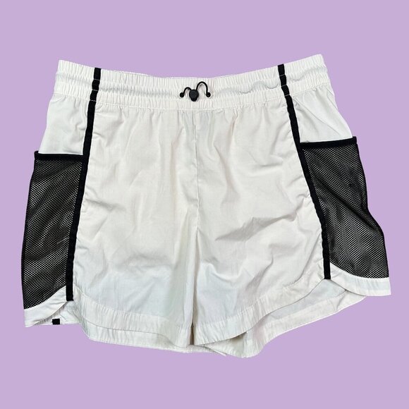 The North Face 2000 Mountain Light Wind Shorts Black & White Women's Size Large - Picture 2 of 6